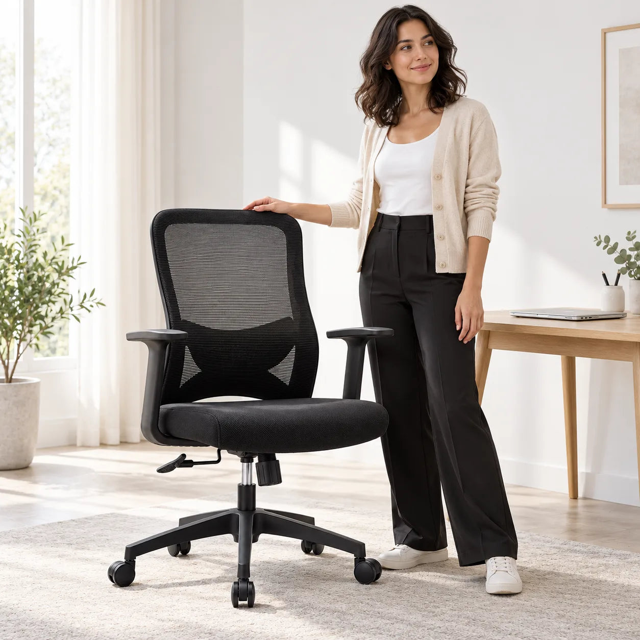 Rustige thuiswerkplek met de Ergonivo bureaustoel